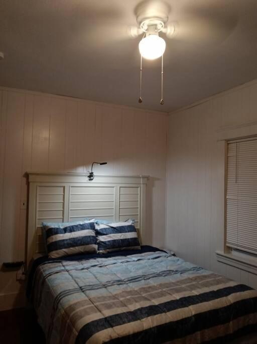 Indian Lake House Worcester Bagian luar foto