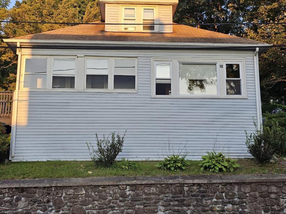 Indian Lake House Worcester Bagian luar foto