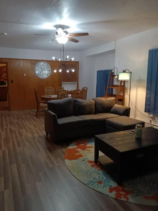 Indian Lake House Worcester Bagian luar foto